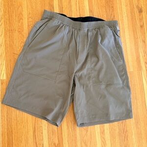 Lululemon Men's Casual Tan Shorts Size M
